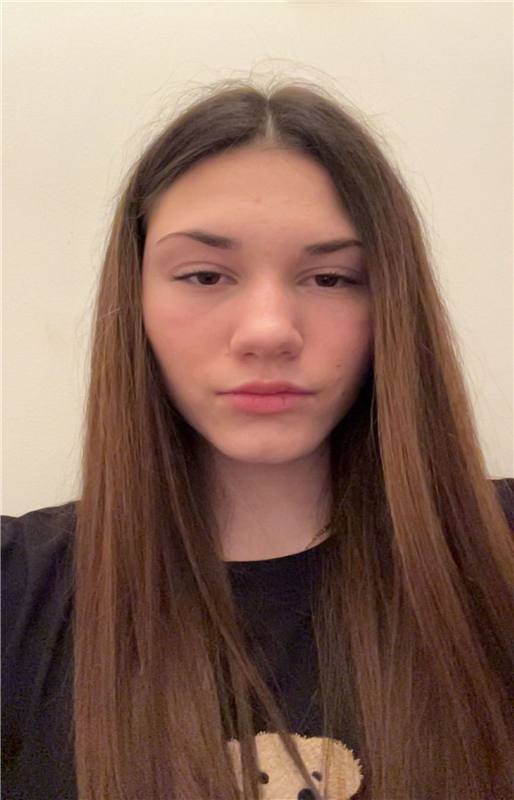 PRKAČIN Laura