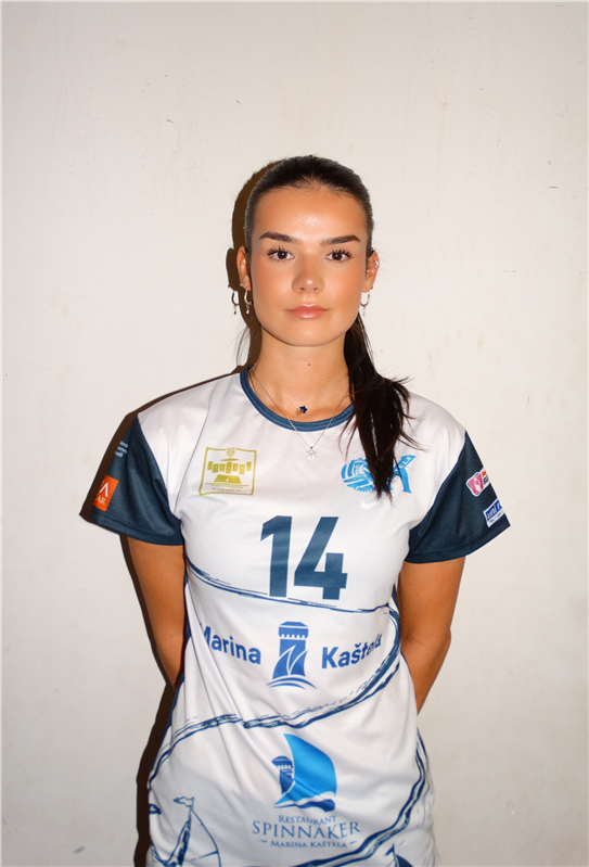 GILJUŠIĆ Lea