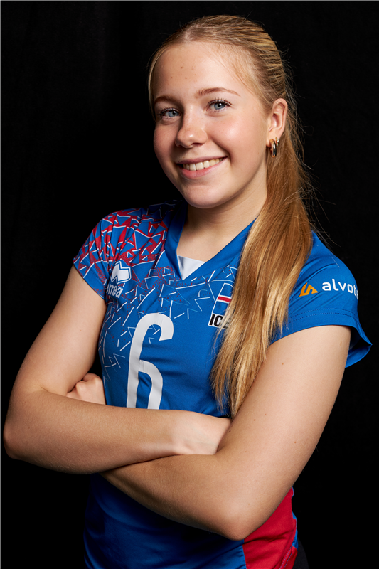 ÁRNADÓTTIR Kara Margrét