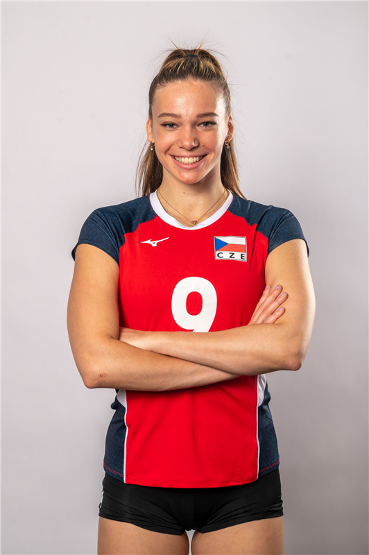 KELNAROVA Antonie