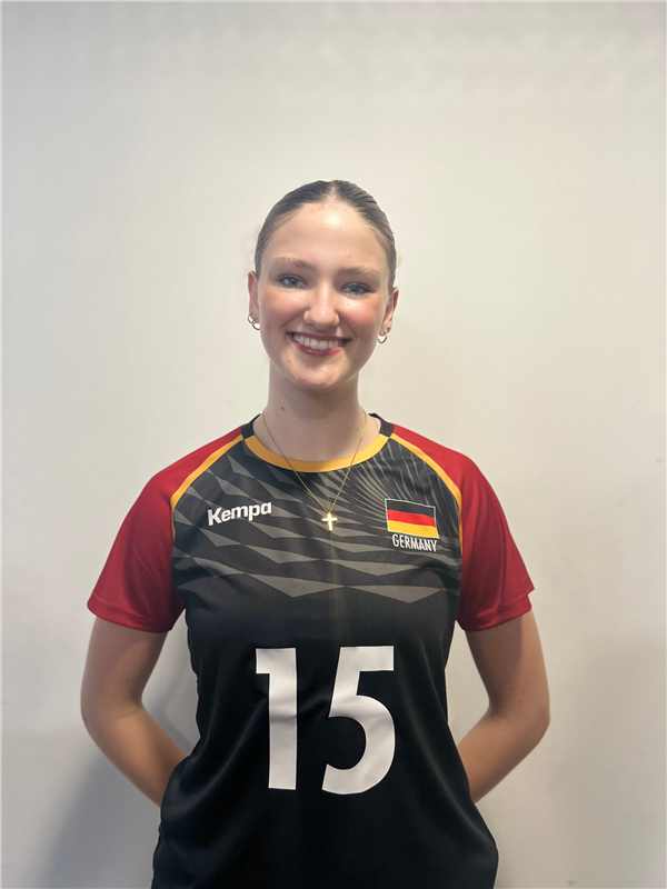 SCHILLING Milla-Sophie