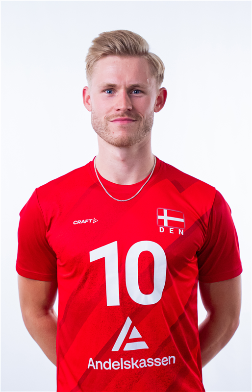 KJÆR Tobias Hougs