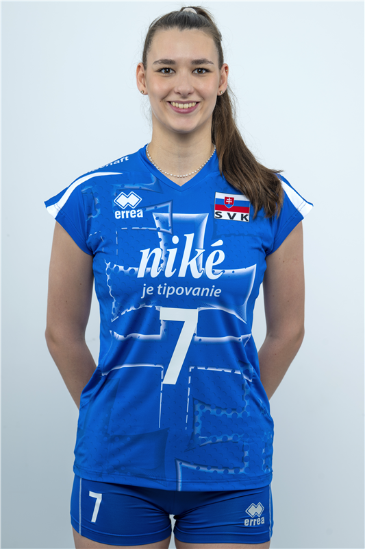 SMIESKOVA Ema