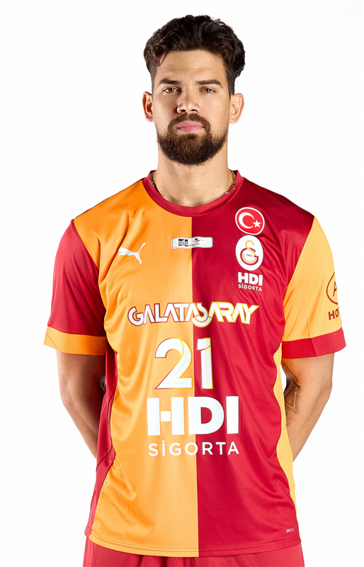 ALONSO ARCE Roamy